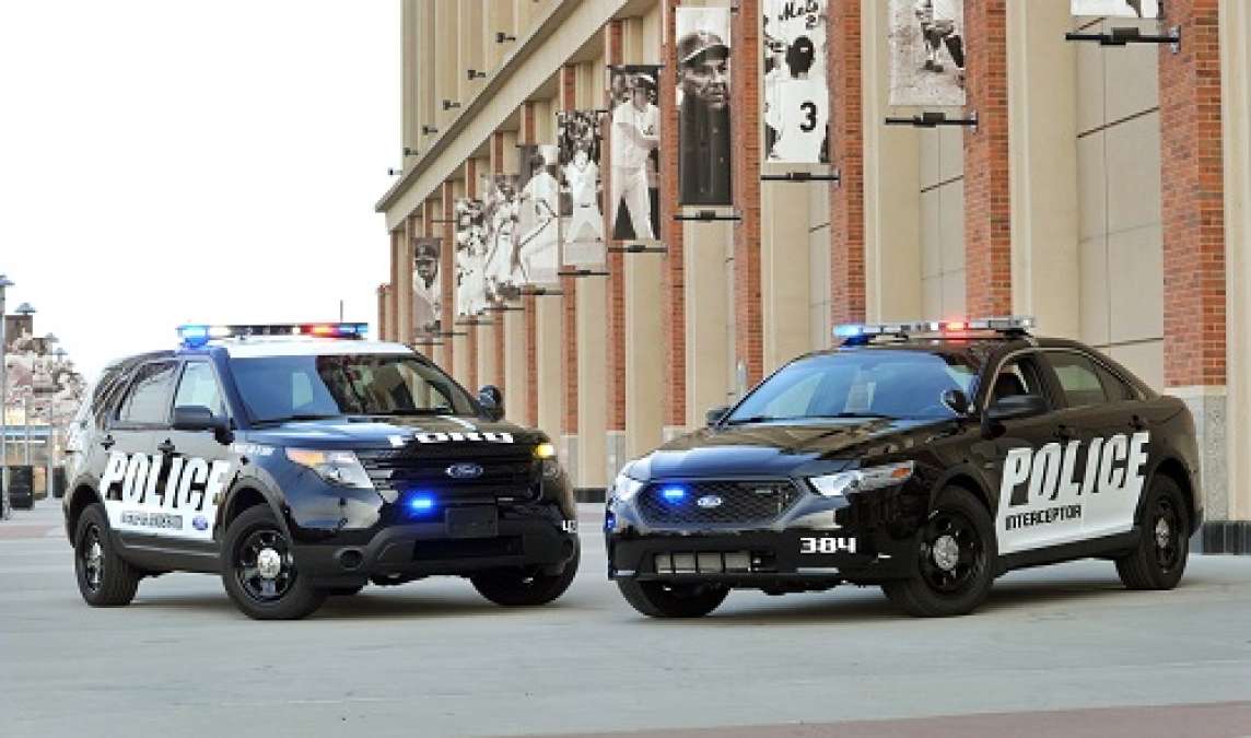 Ford beefs up the police interceptor with a new "cop motor" | Torque News